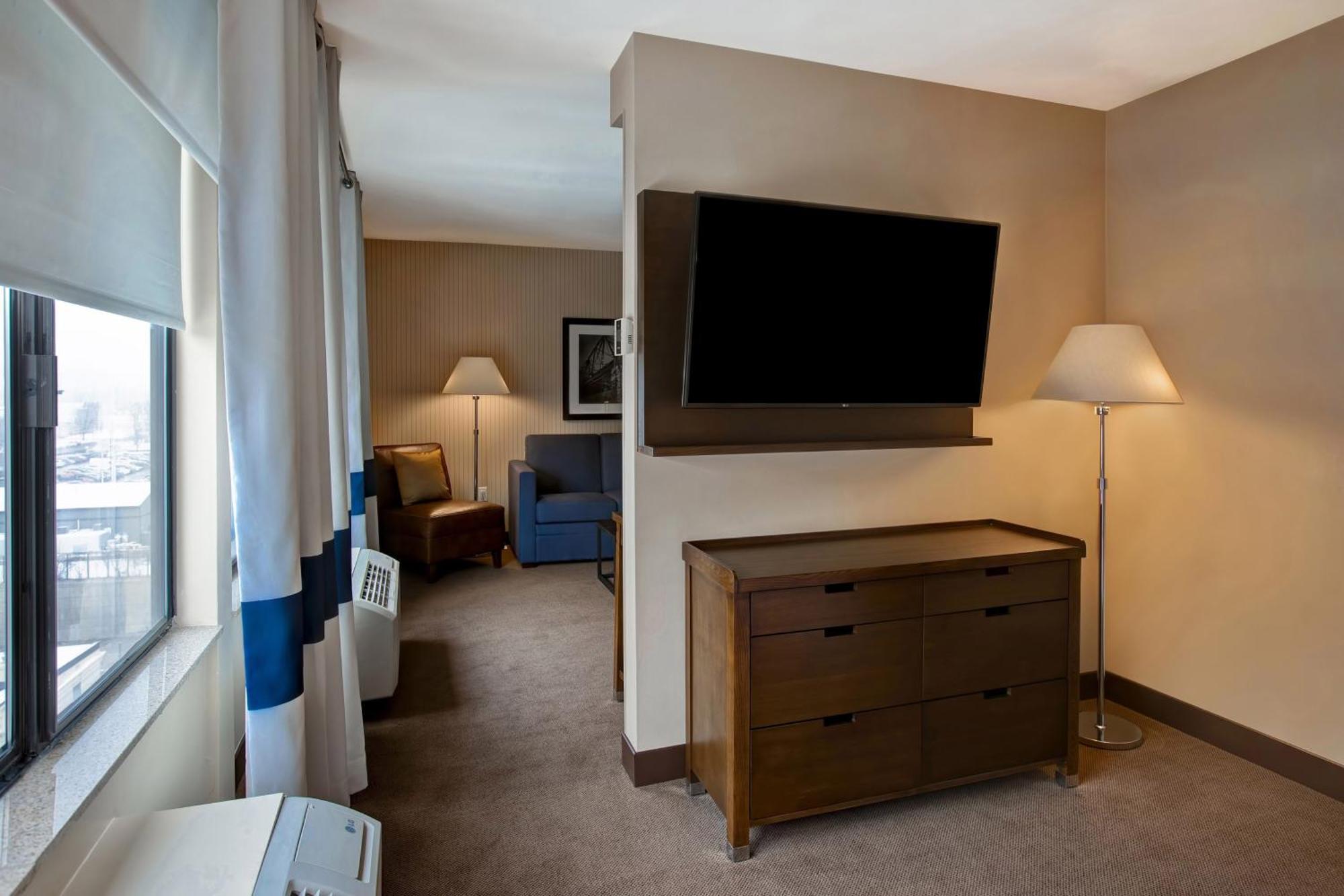 Four Points By Sheraton Пеория Екстериор снимка