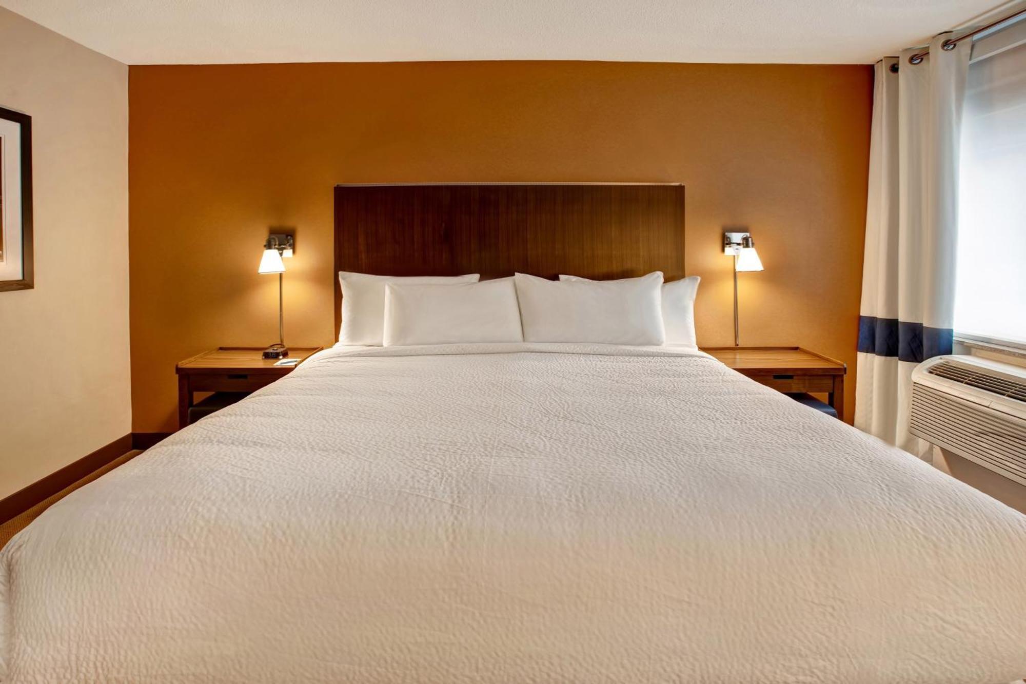 Four Points By Sheraton Пеория Екстериор снимка