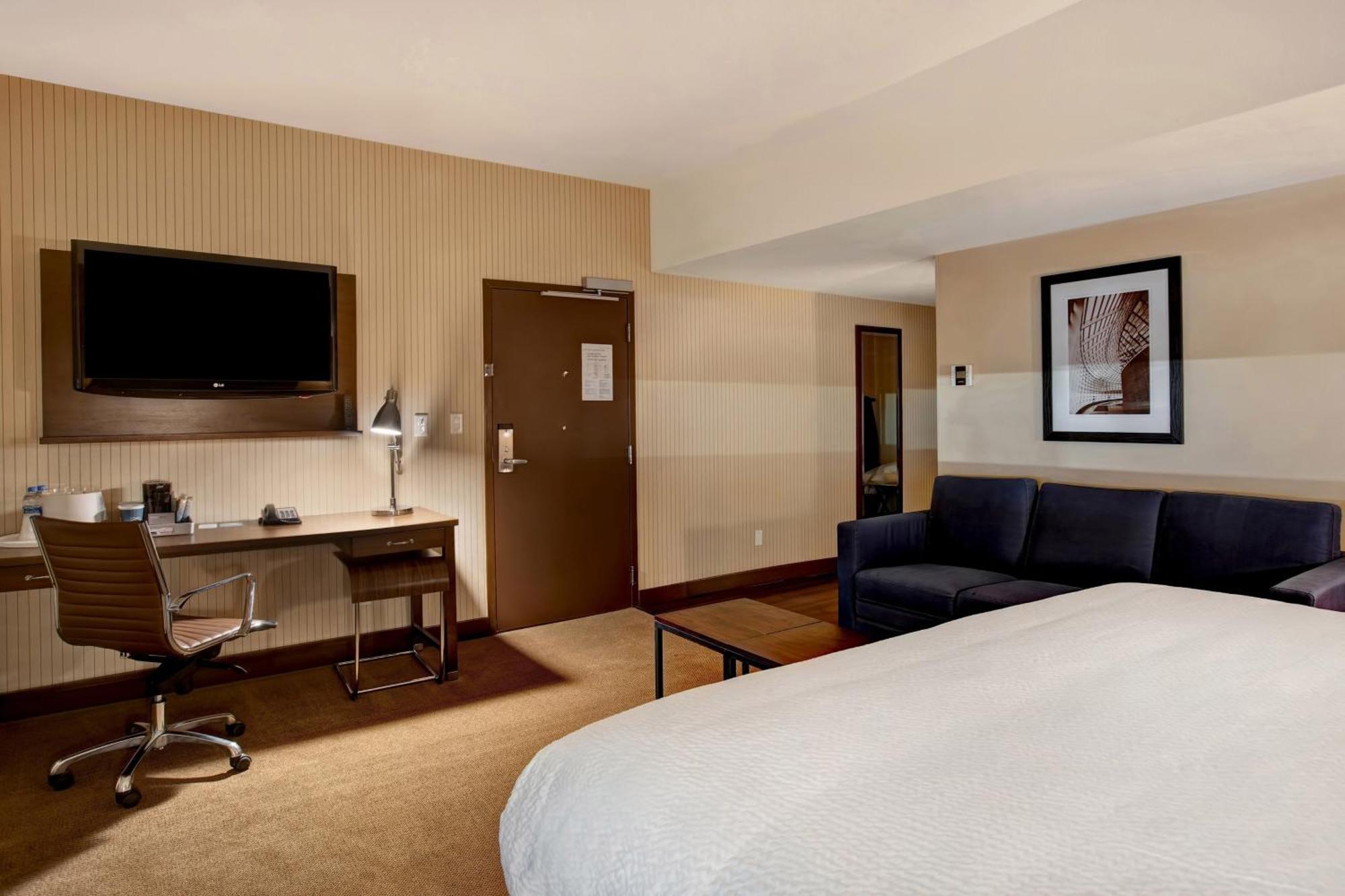 Four Points By Sheraton Пеория Екстериор снимка