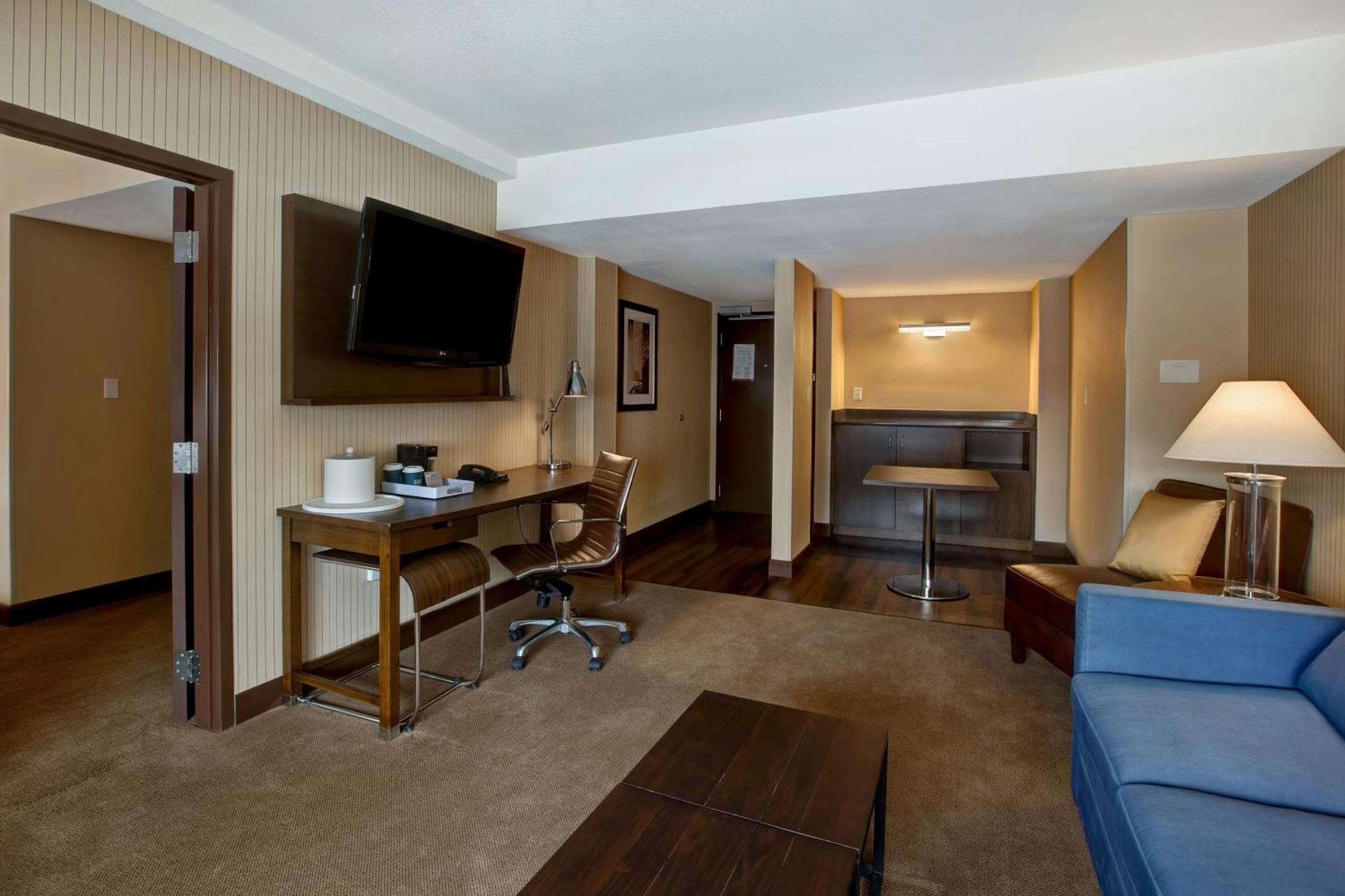 Four Points By Sheraton Пеория Екстериор снимка