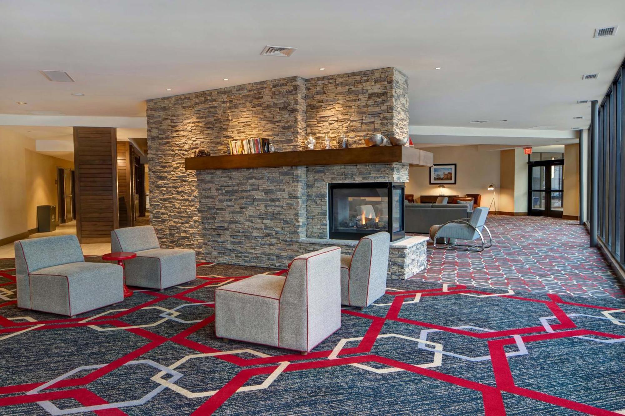 Four Points By Sheraton Пеория Екстериор снимка